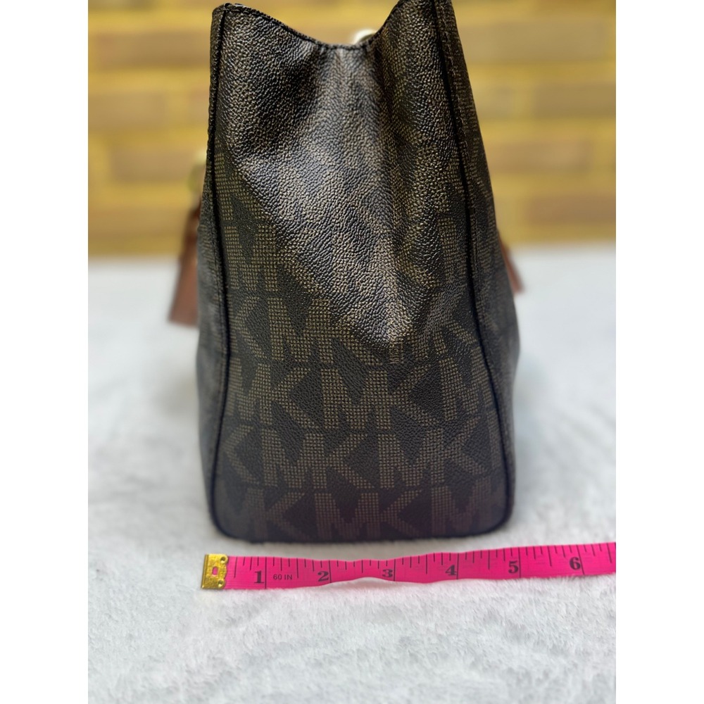 Michael Kors Cynthia Medium Satchel Brown MK Logo Tote Bag purse 30S3TCYS2B - Picture 3 of 9